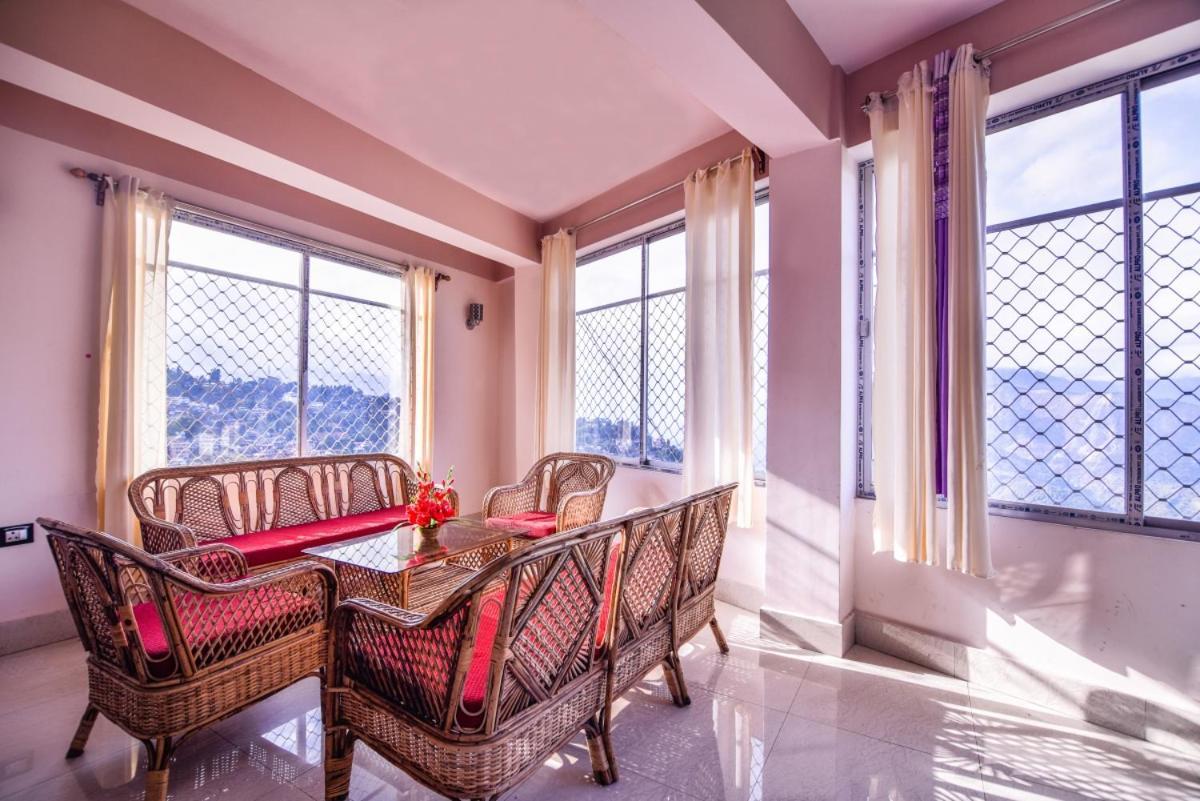 Hotel Aashiyana Kalimpong Bagian luar foto